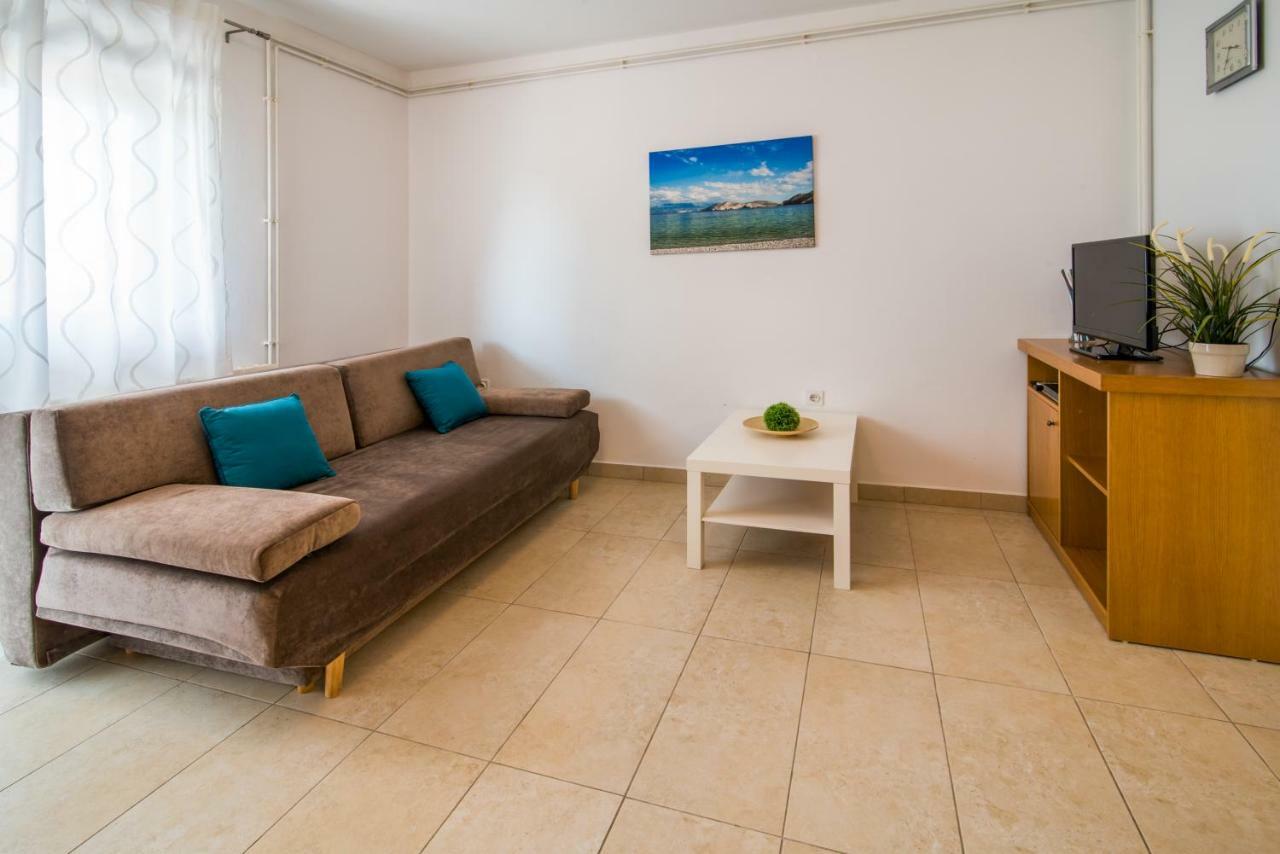 Apartments Marija & Anton Malinska Extérieur photo