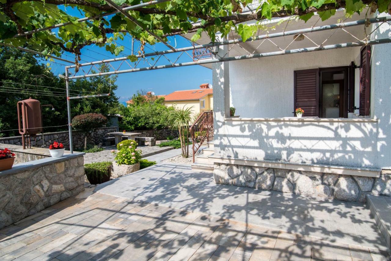 Apartments Marija & Anton Malinska Extérieur photo